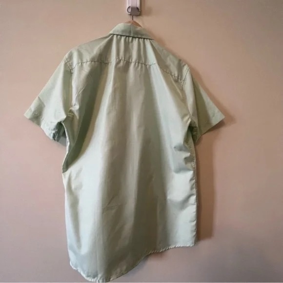 Day & Age Large Short Sleeve Dress Shirt - Picture 4 of 7